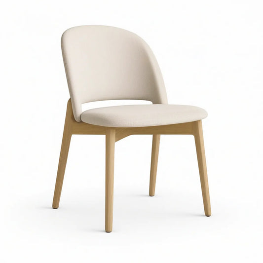 Cadeira Estofada com Encosto Curvo em Poliéster Creme e Madeira Natural, 50 x 55 x 78 cm